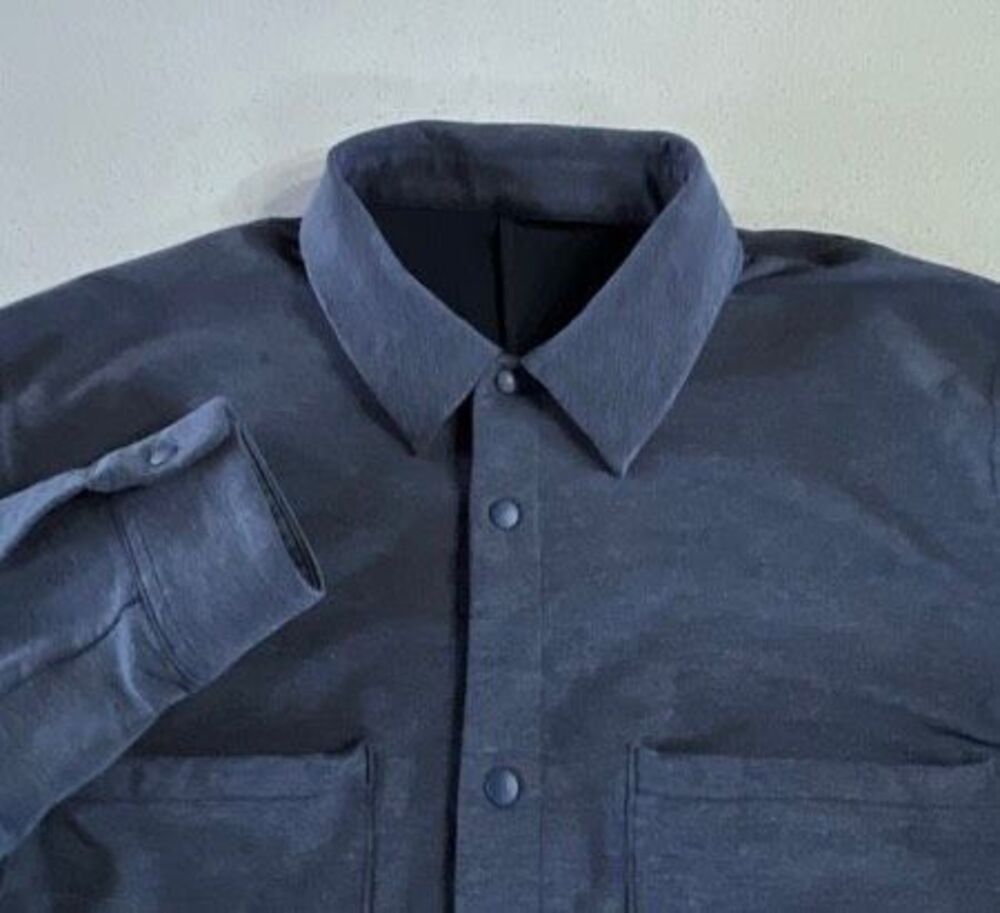 Lululemon Navy Performance Button Front Shirt Mens M